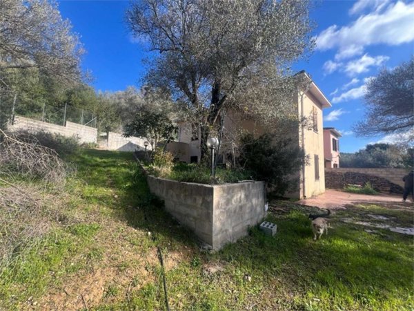 casa indipendente in vendita a Sassari