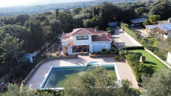 casa indipendente in vendita a Sassari in zona Filigheddu