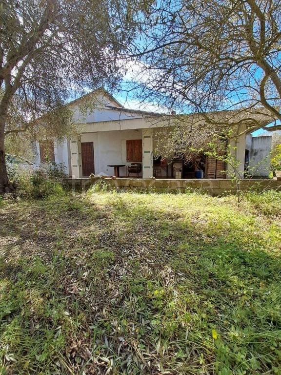 casa indipendente in vendita a Sassari in zona Ottava