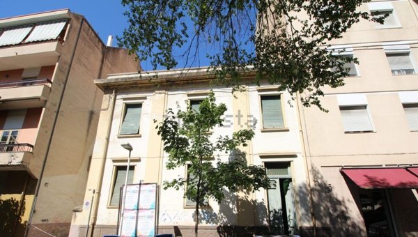 esavano in vendita a Sassari in zona Centro Storico