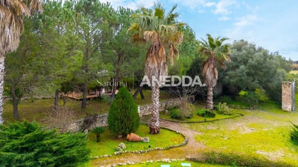casa indipendente in vendita a Sassari in zona Platamona