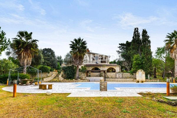 casa indipendente in vendita a Sassari in zona Centro Storico