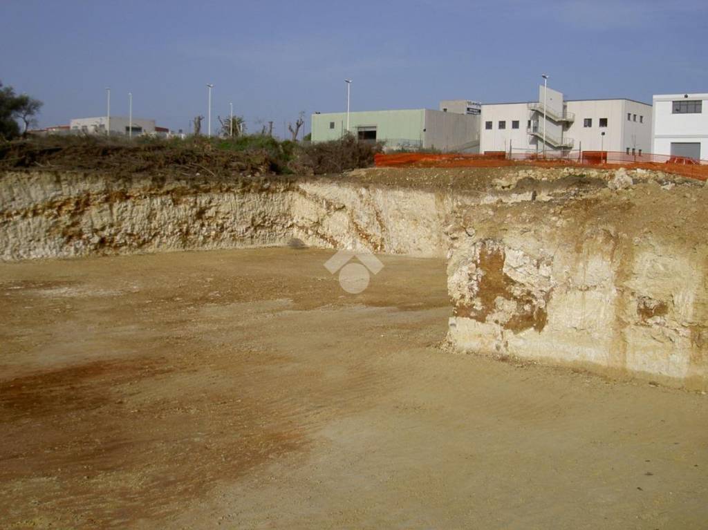 terreno industriale in vendita a Sassari in zona Predda Niedda