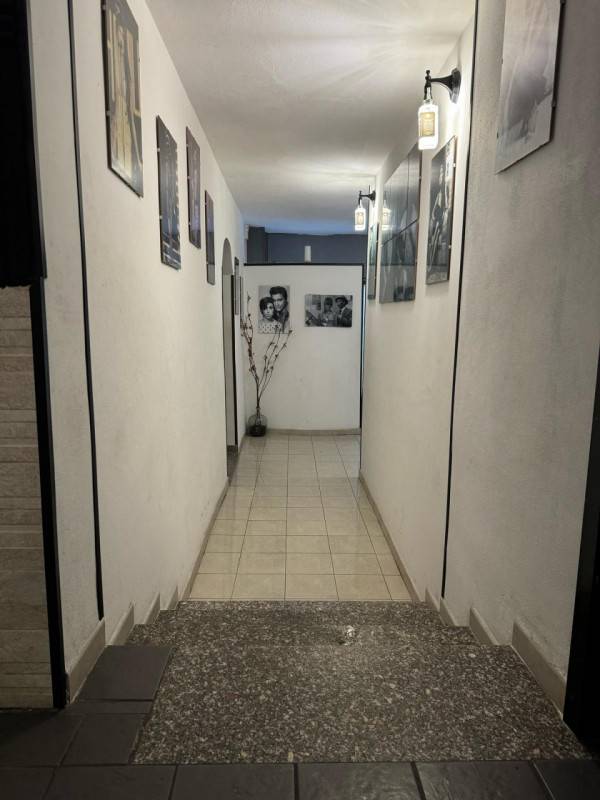 negozio in vendita a Sassari in zona Luna e Sole / Prunizzedda