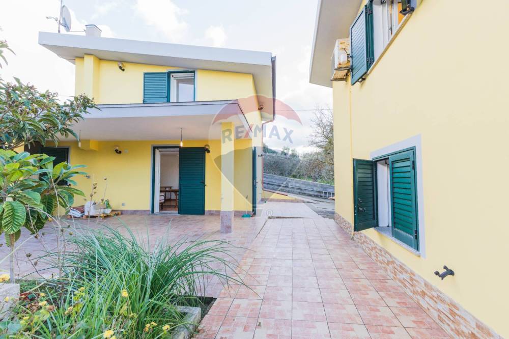 casa indipendente in vendita a Sassari in zona Luna e Sole / Prunizzedda