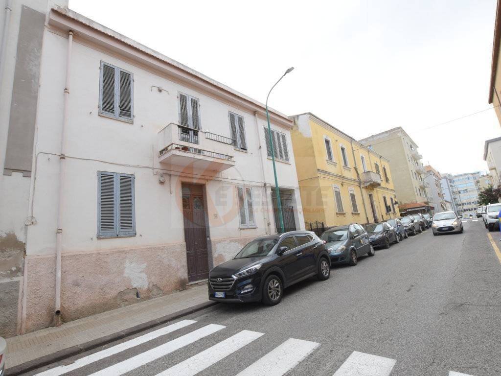 casa indipendente in vendita a Sassari in zona Centro Storico