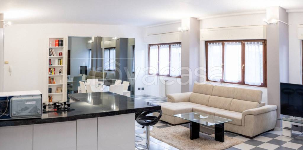 appartamento in vendita a Sassari in zona Luna e Sole / Prunizzedda