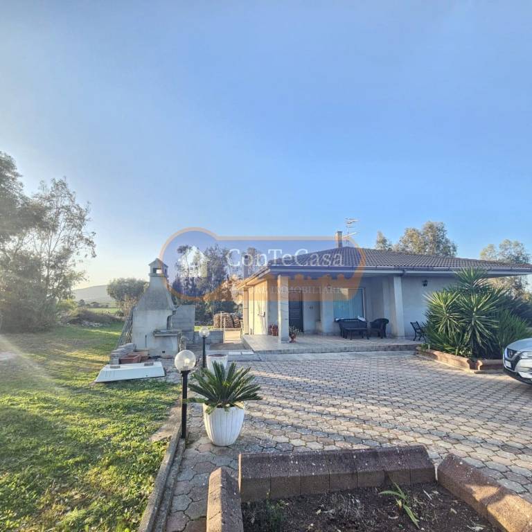 casa indipendente in vendita a Sassari in zona Campanedda