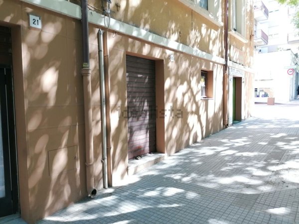 locale commerciale in vendita a Sassari in zona Centro Storico