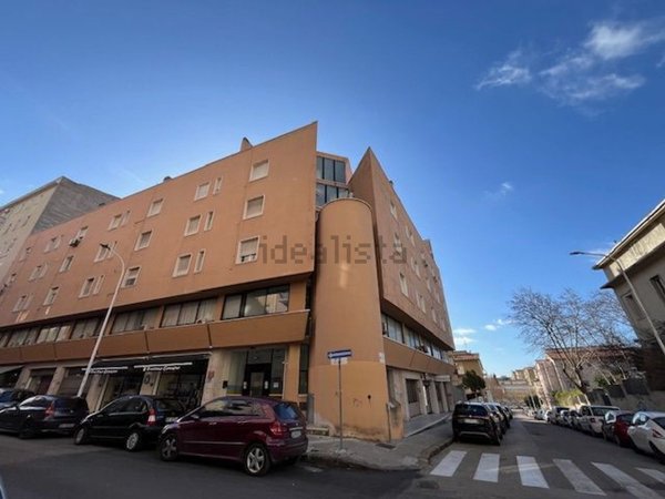 appartamento in vendita a Sassari in zona Centro Storico