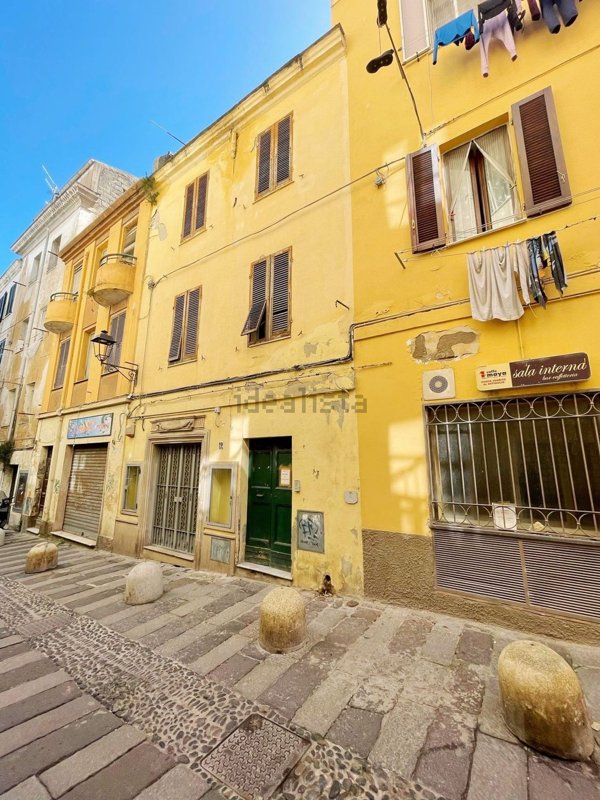 appartamento in vendita a Sassari in zona Centro Storico