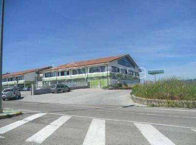 negozio in vendita a Sassari in zona Caniga