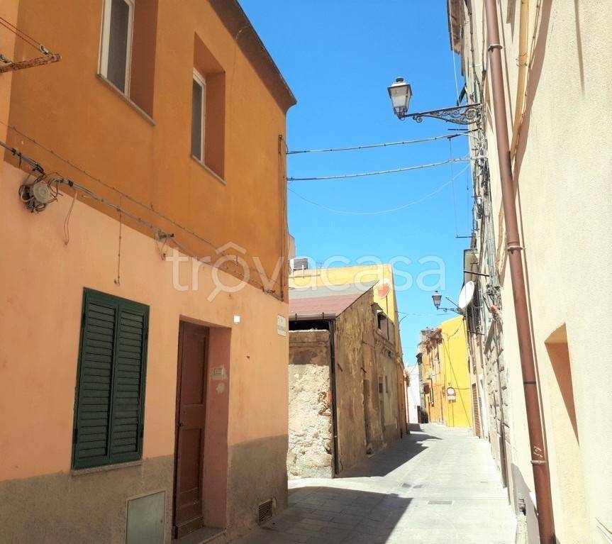 appartamento in vendita a Sassari in zona Centro Storico