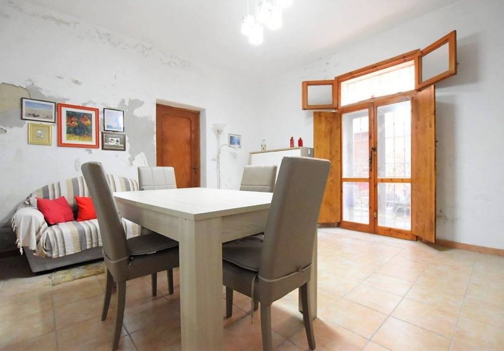 casa indipendente in vendita a Sassari in zona Centro Storico