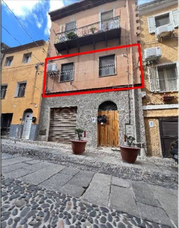 appartamento in vendita a Sassari in zona Centro Storico