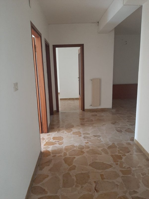 appartamento in vendita a Sassari in zona Centro Storico