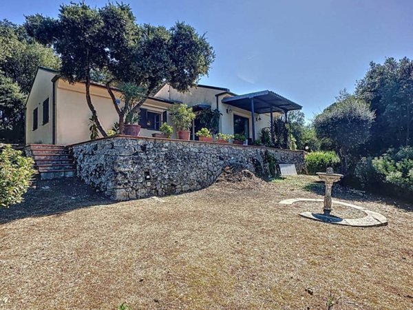casa indipendente in vendita a Sassari in zona Luna e Sole / Prunizzedda