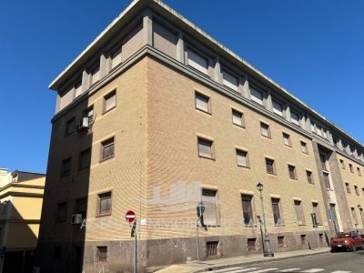 negozio in vendita a Sassari in zona Centro Storico