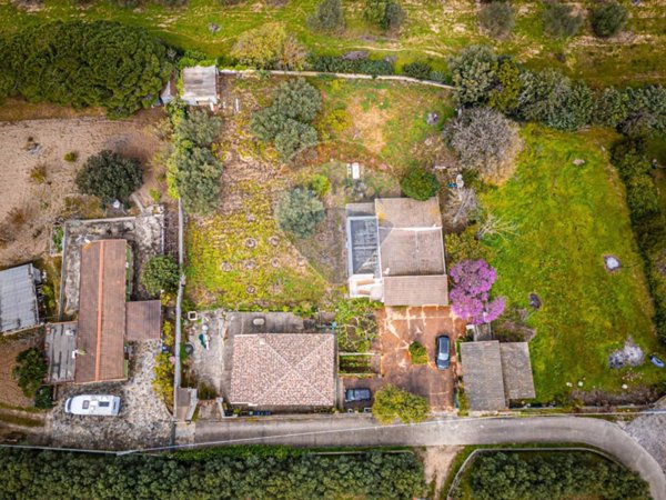 casa indipendente in vendita a Sassari in zona Latte Dolce