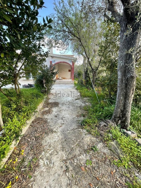 casa indipendente in vendita a Sassari in zona Latte Dolce