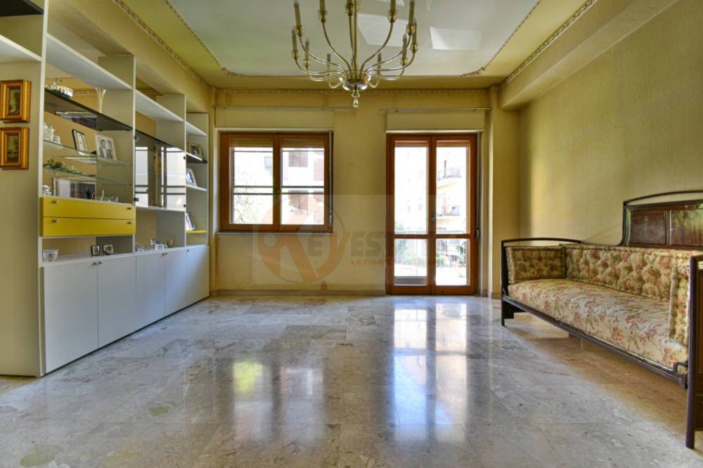 appartamento in vendita a Sassari in zona Centro Storico