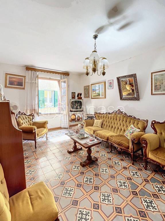 casa indipendente in vendita a Sassari in zona Centro Storico