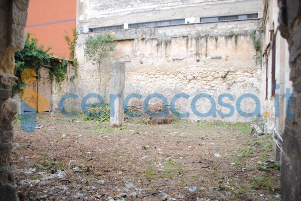 negozio in vendita a Sassari in zona Centro Storico