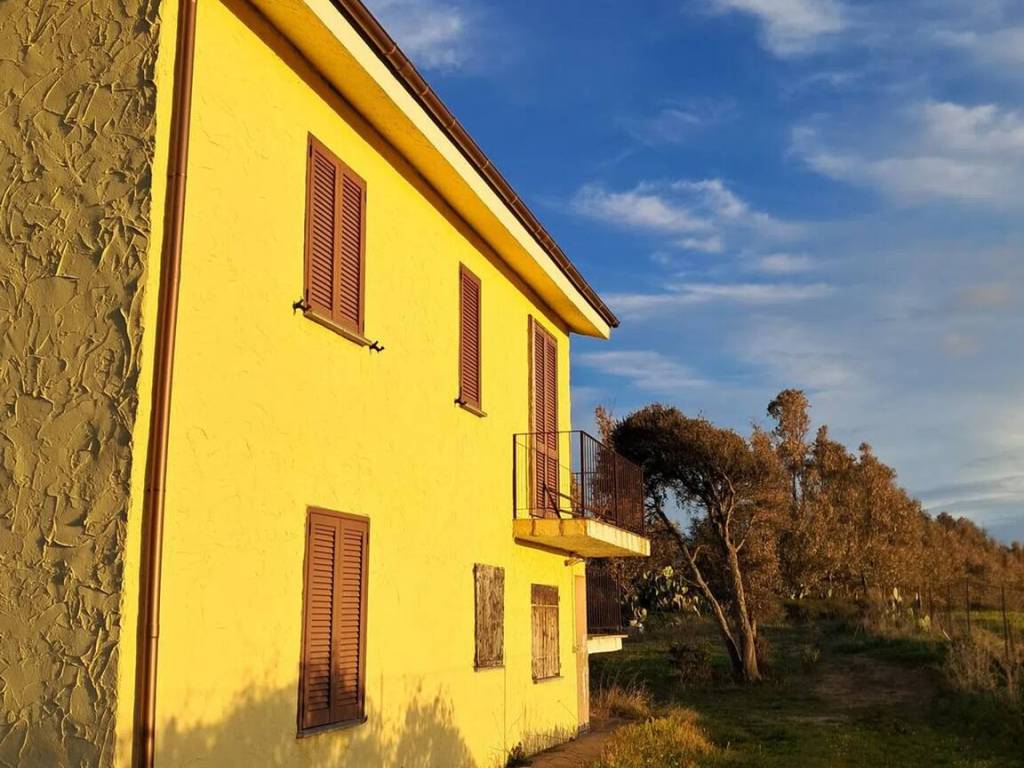 casa indipendente in vendita a Sassari in zona Palmadula