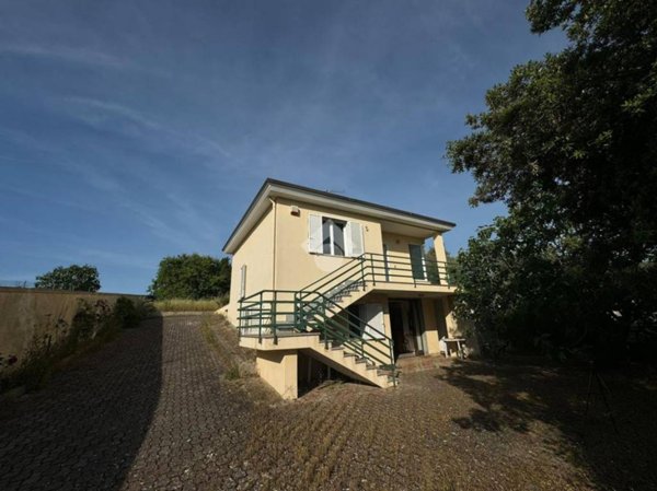casa indipendente in vendita a Sassari in zona Ottava