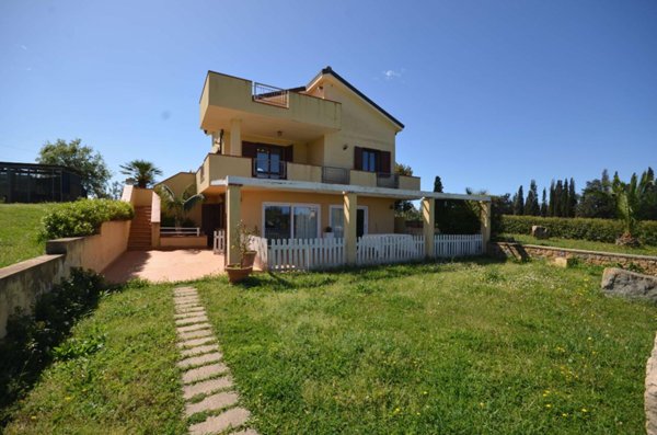casa indipendente in vendita a Sassari in zona La Corte
