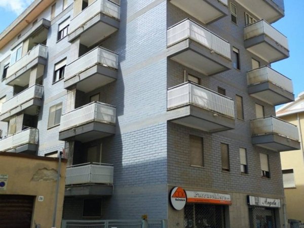 appartamento in vendita a Sassari in zona Centro Storico