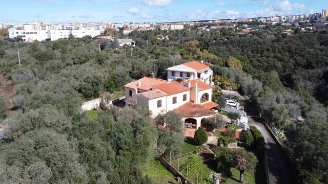 casa indipendente in vendita a Sassari in zona Centro Storico