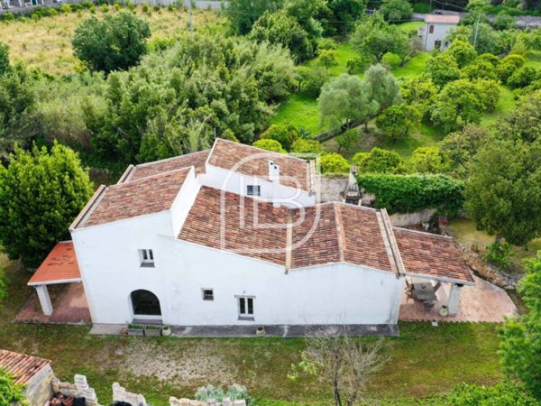 casa indipendente in vendita a Sassari