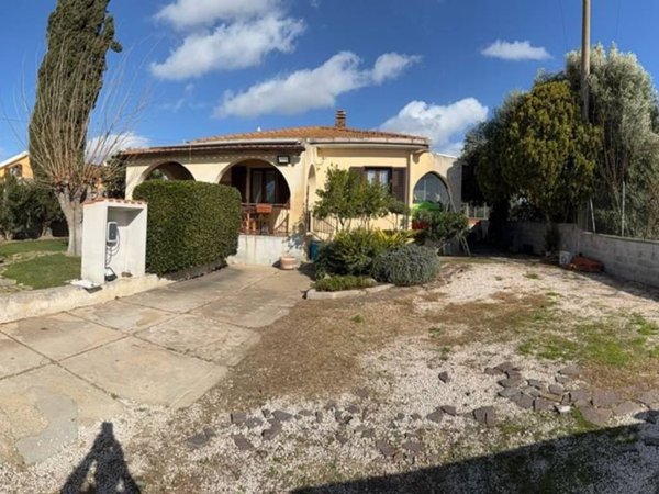 casa indipendente in vendita a Sassari in zona La Landrigga