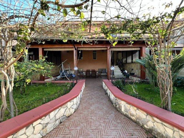 casa indipendente in vendita a Sassari in zona Li Punti