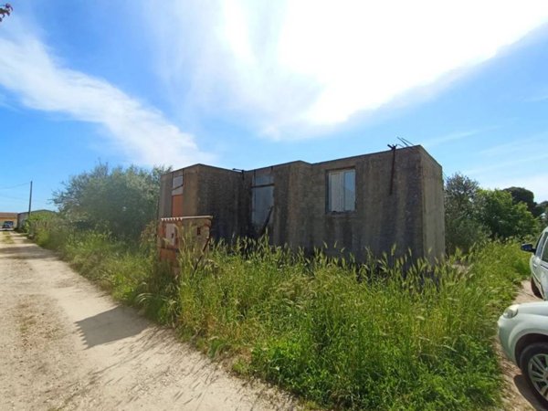 casa indipendente in vendita a Sassari in zona Ottava