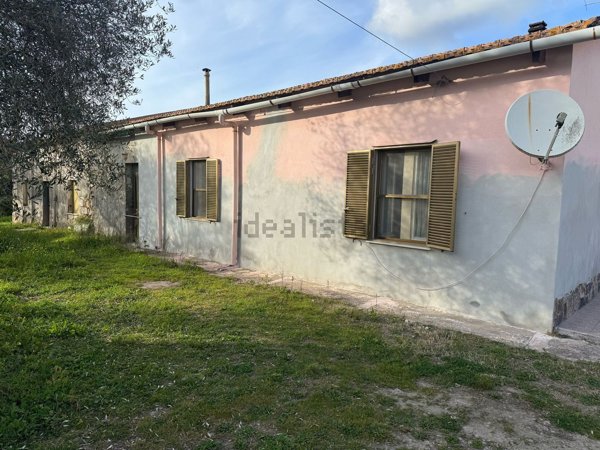 casa indipendente in vendita a Sassari in zona Caniga