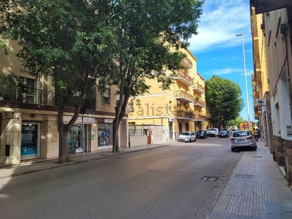 locale commerciale in vendita a Sassari