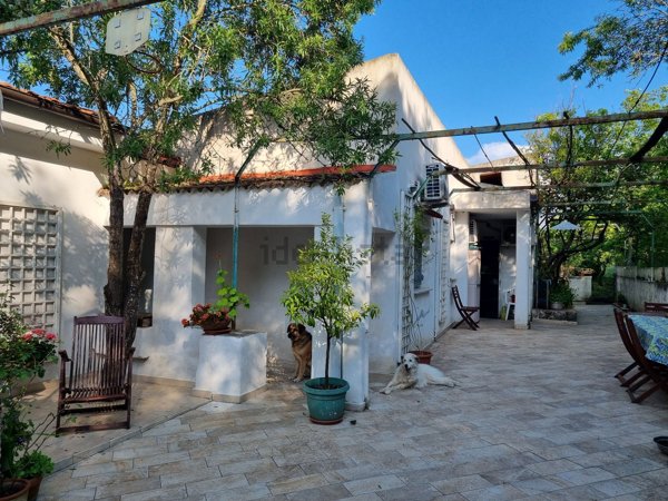 casa indipendente in vendita a Sassari in zona Centro Storico