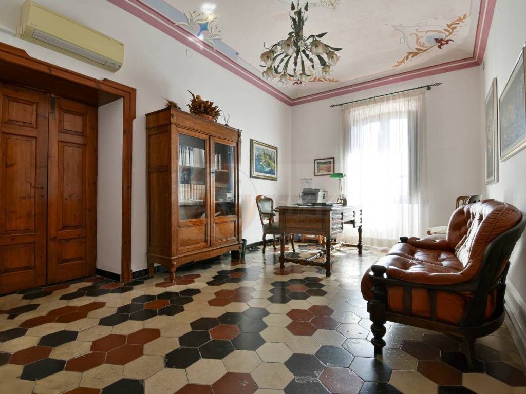 appartamento in vendita a Sassari in zona Centro Storico