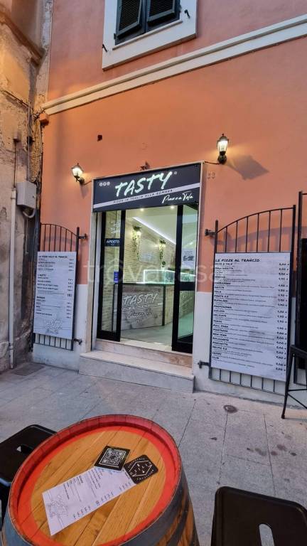negozio in vendita a Sassari in zona Centro Storico
