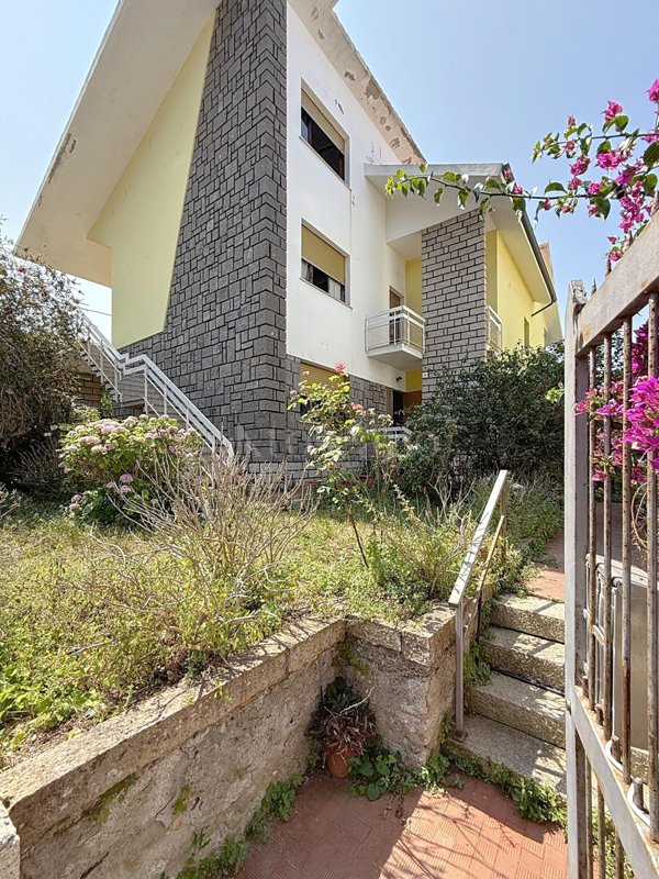 casa indipendente in vendita a Sassari in zona Luna e Sole / Prunizzedda