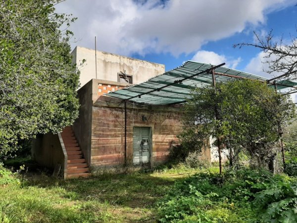 casa indipendente in vendita a Sassari in zona Li Punti