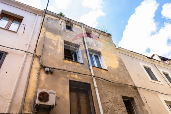 appartamento in vendita a Sassari in zona Centro Storico