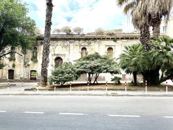casa indipendente in vendita a Sassari in zona Centro Storico