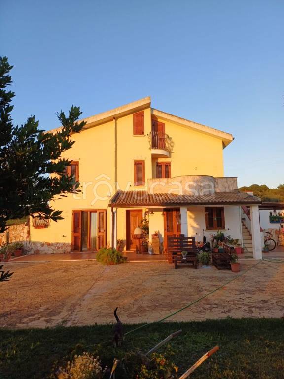 casa indipendente in vendita a Sassari in zona Caniga