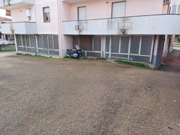 negozio in vendita a Sassari in zona San Giovanni