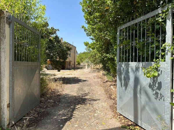 casa indipendente in vendita a Sassari