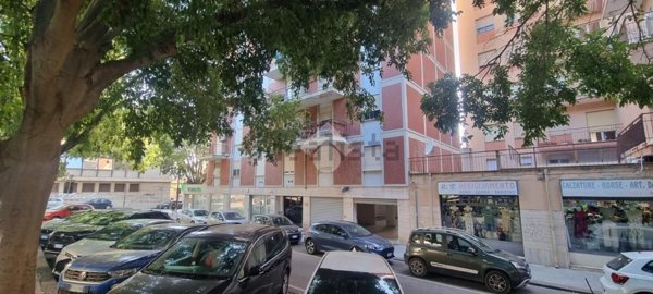 locale commerciale in vendita a Sassari