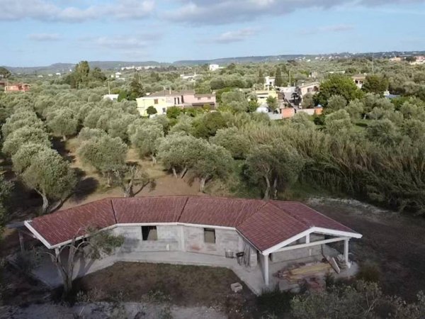 casa indipendente in vendita a Sassari in zona Latte Dolce
